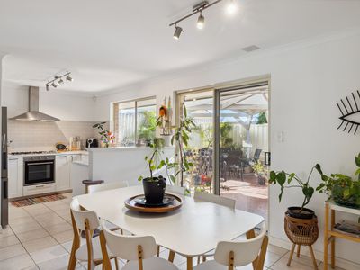 4 / 235 French Street, Tuart Hill