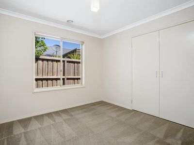 6 Ebbtide Drive, Leopold
