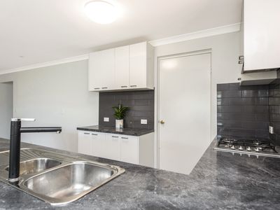 25 Nunton Place, Port Kennedy