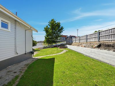 2 / 3 Vancouver Link, Midway Point