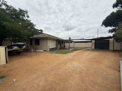 57 Yulong Street, Dubbo