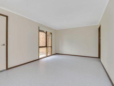 24 Ormiston Court , Taperoo