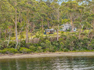 4946 Channel Highway, Gordon