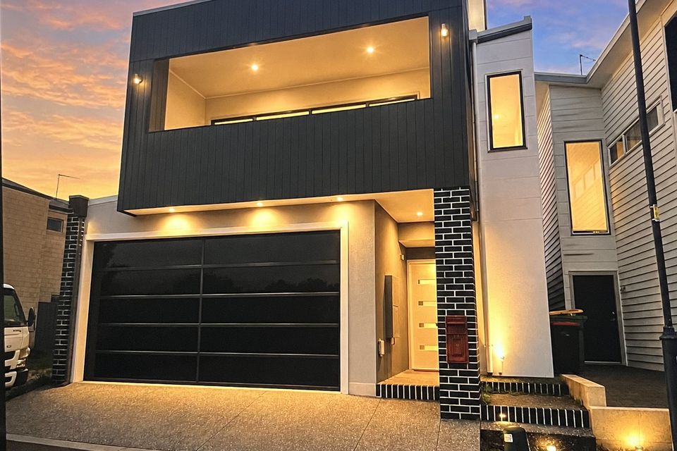 10 SHORE LANE, Port Kennedy