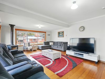 6 Tavistock Road, Austins Ferry