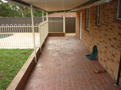 2 Derwent Place, Bossley Park