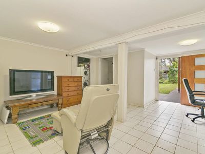 14 Karoonda Crescent, Rochedale South