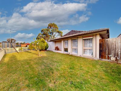 1 Ealing Crescent, Springvale South