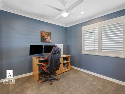 14 Kingfisher Street, Dakabin