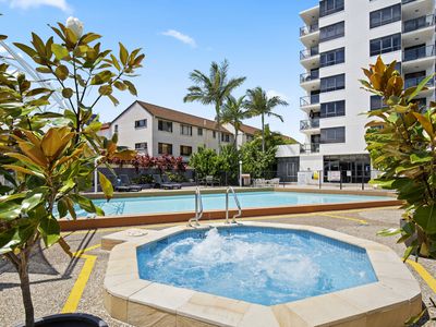 29 / 136 Marine Parade, Southport