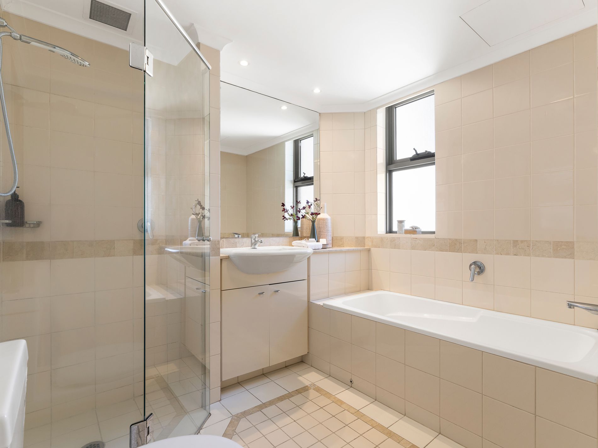 1904 / 281 Elizabeth Street, Sydney