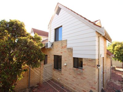 2 / 34 Norton Street, South Perth