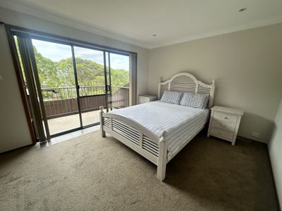 12 Mcgregor Place, Figtree