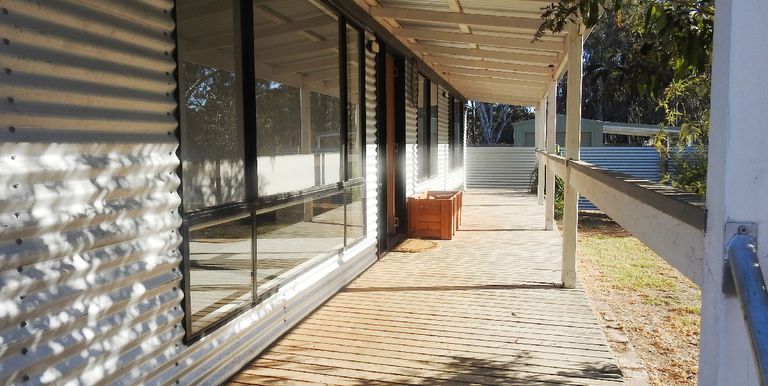 29 Ashwin Street , Violet Town