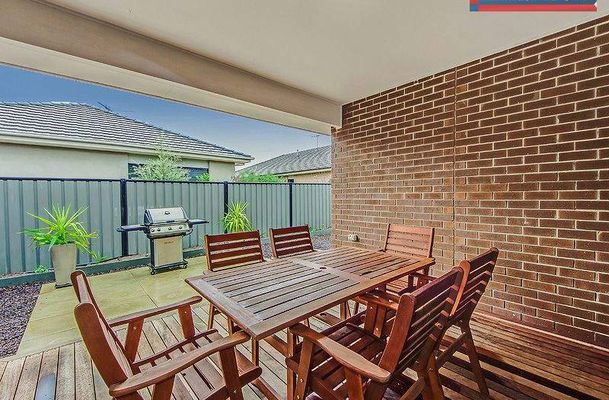 15 Freshwater Road, Craigieburn