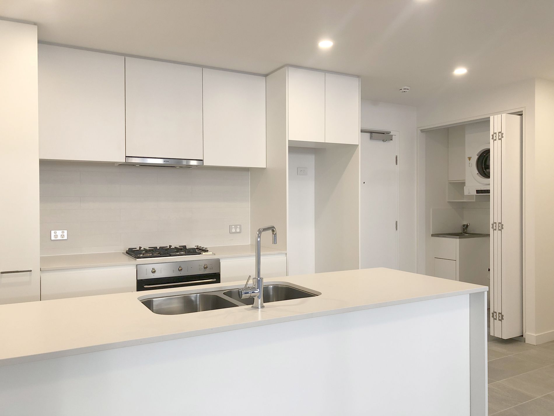 3110 / 50 Pemberton Street, Botany