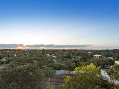 6 Robyn Court, Rye