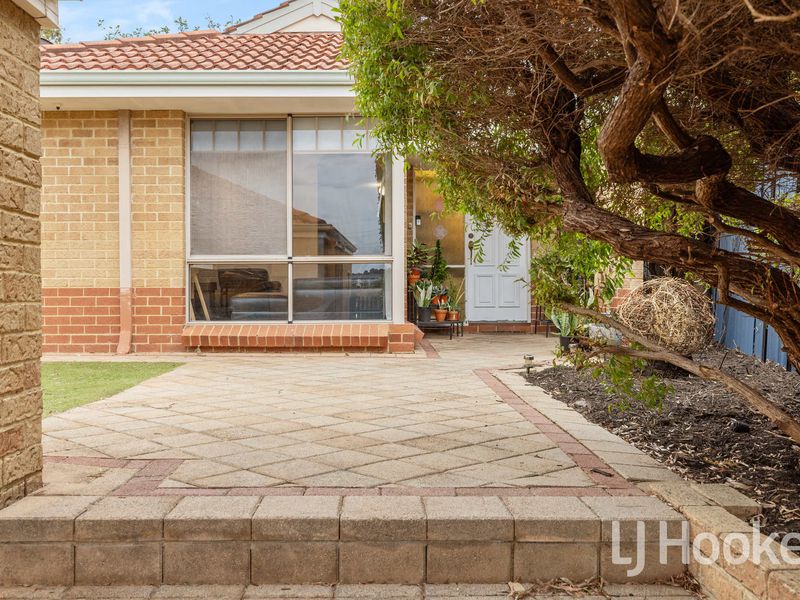 2 Stannard Street, St James