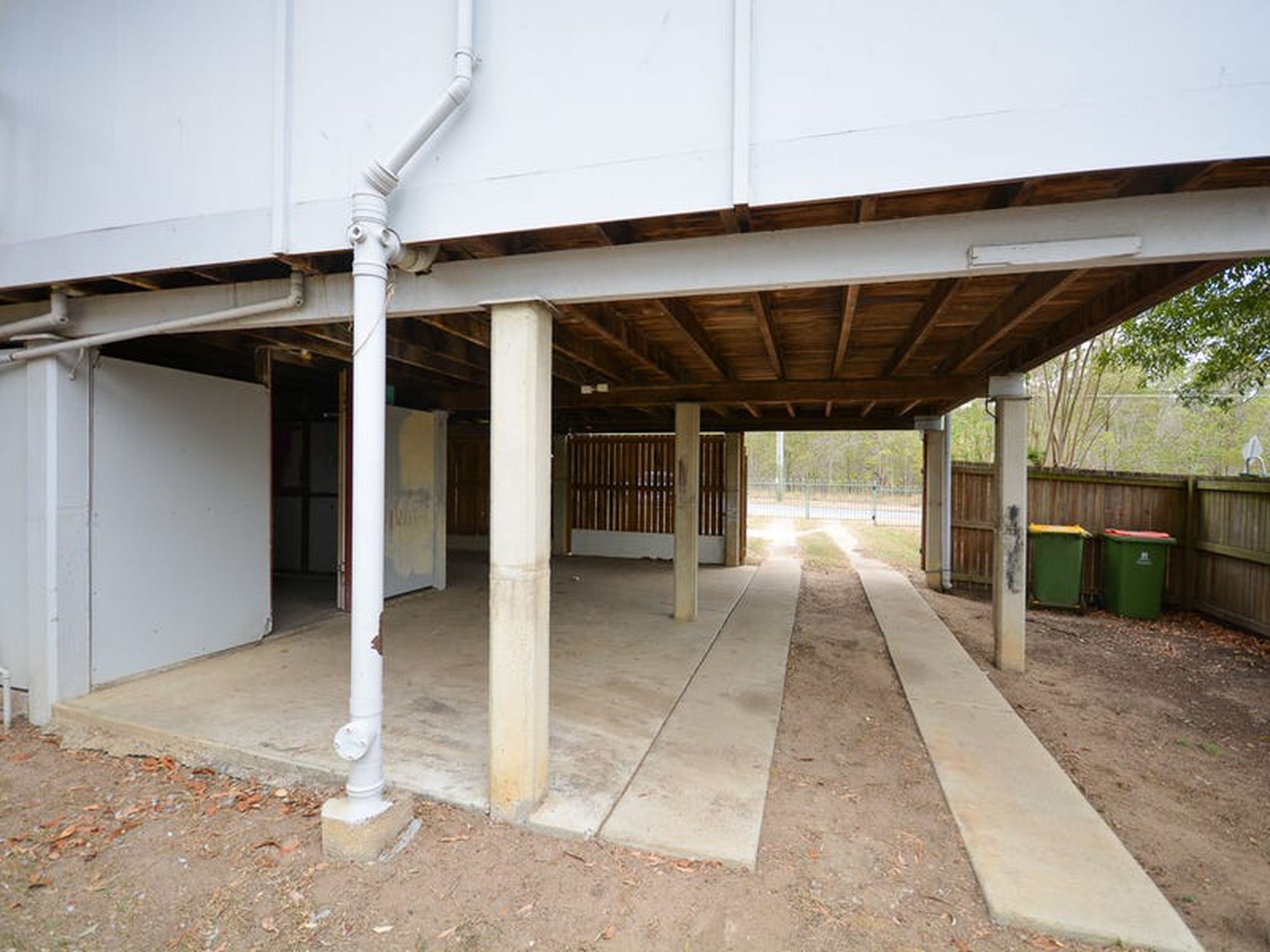 81 Redbank Plains Road, Goodna