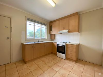 1/31 Waratah Avenue, Tullamarine