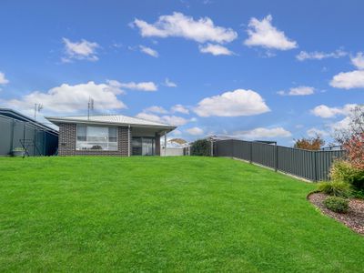 19B Bradford Circuit, Dubbo