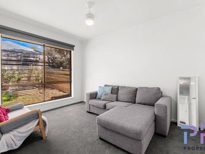 2 / 50 Marnie Road, Kennington