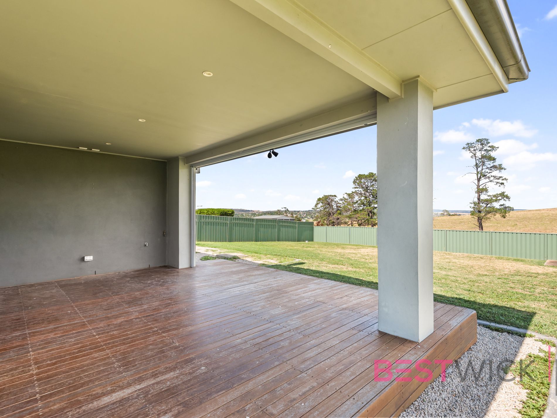 66 James Barnet Drive, Kelso