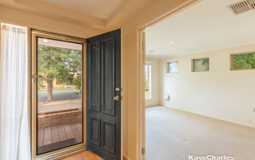 14 Latrobe Avenue, Pakenham