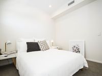 8 / 9 Mayhew Street, Sherwood