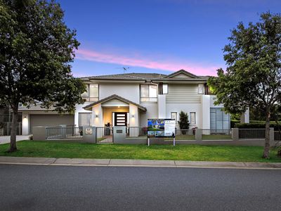 44 Feathertail Place, Wakerley