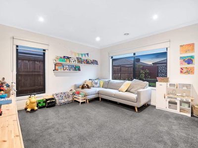 245 Heather Grove, Clyde North
