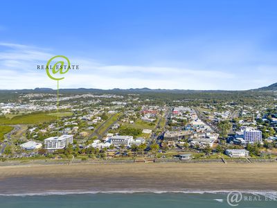 101 / 32 Anzac Parade, Yeppoon