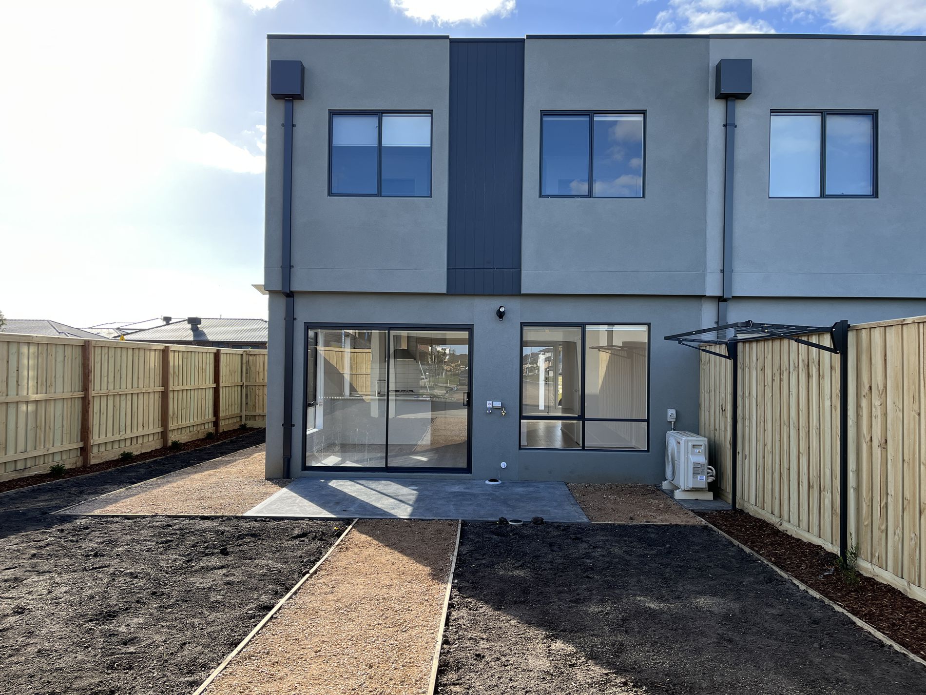 543 Hogans Road, Tarneit