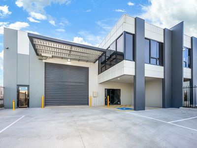 1 / 87 Collins Road, Melton