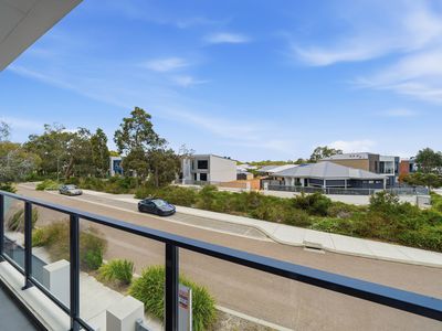 240 Leeuwin Boulevard, Bushmead