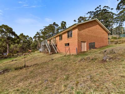 935 Woodbridge Hill Road, Gardners Bay