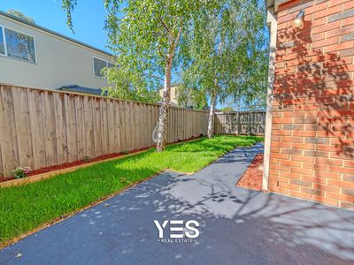 7 / 1 Young Road, Hallam