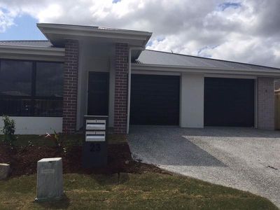 2 / 23 Firestone Avenue, Pimpama
