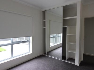 2 / 96 Calvert Street, Hamlyn Heights