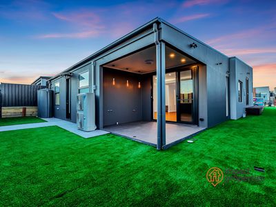 7 Holford Street, Taylor