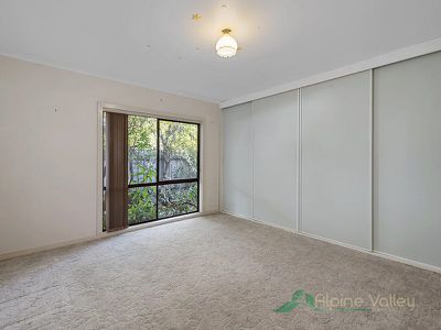 56 Freeburgh Avenue, Mount Beauty