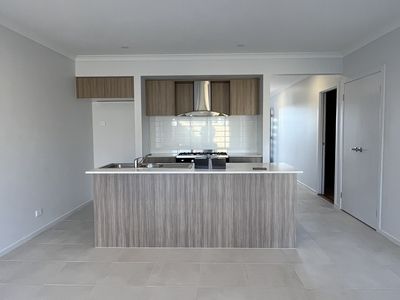 382 Charlemont Road, Armstrong Creek