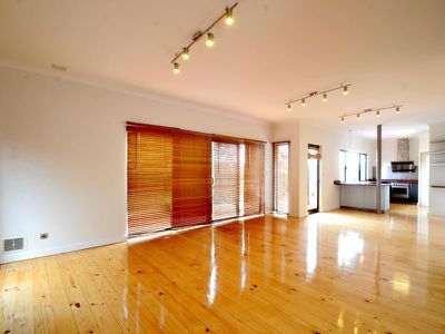 76 Sackville Terrace, Scarborough