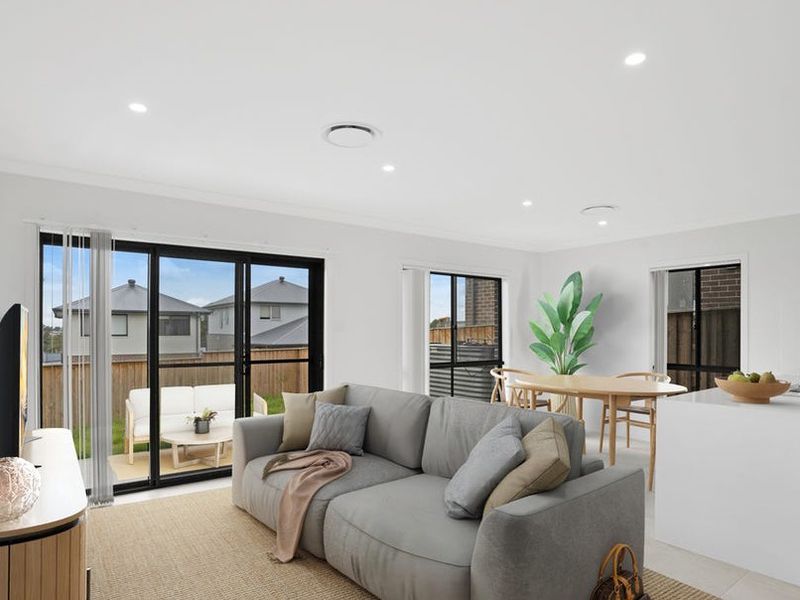 52 Batavia Ave., Leppington