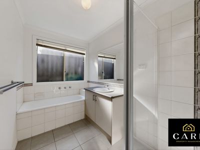 27 Tyrone Avenue, Pakenham