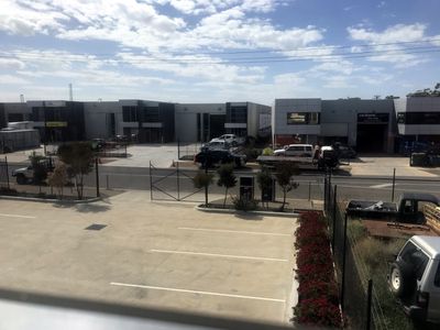 1 / 76 Riverside Ave, Werribee