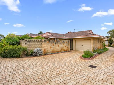 8 / 5-9 Wilkinson Gardens, Winthrop