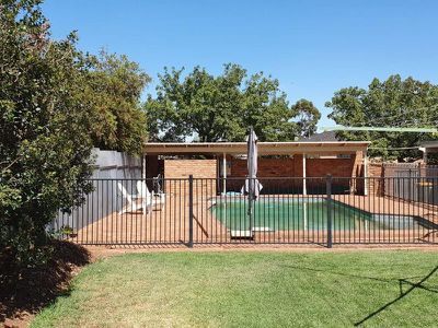 14 McDonnell Street, Forbes