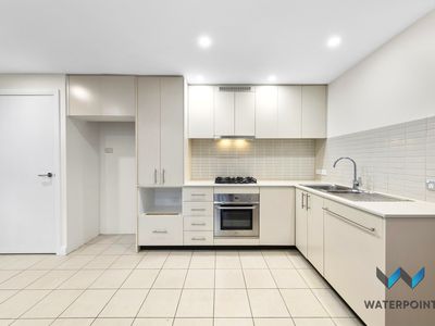 12 / 13 Bay Drive, Meadowbank