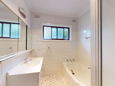 3 Brigalow Avenue, Dubbo